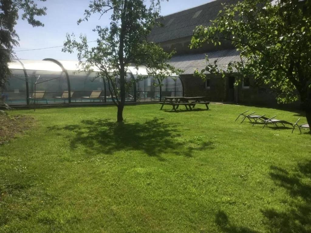 La Petellerie, Maison De Campagne Avec Piscine Pour Un Sejour Detente Moyon Buitenkant foto